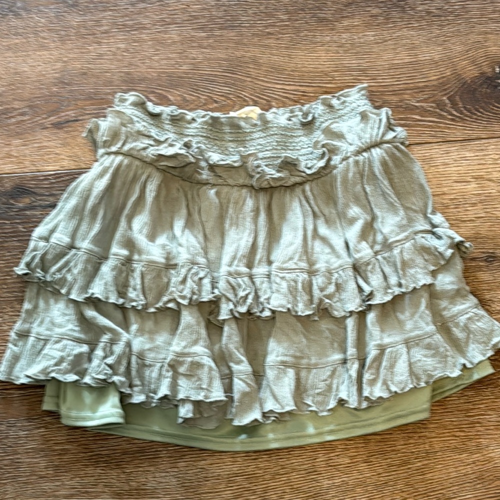Alterd state skirt small